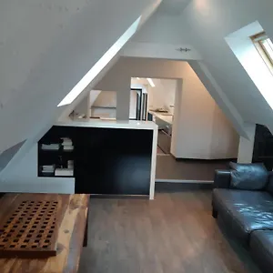 https://superbe-loft-en-centre-historique.inbrittany.com