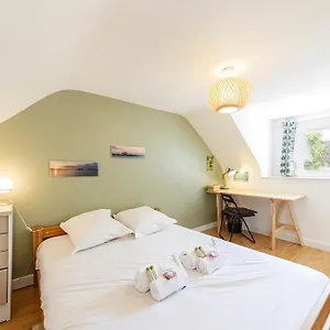 https://appartement-lumineux-et-dcor-theix.inbrittany.com